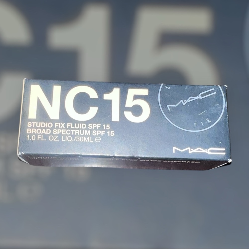 New MAC Cosmetics Studio Fix Fluid Foundation NC15 makeup
